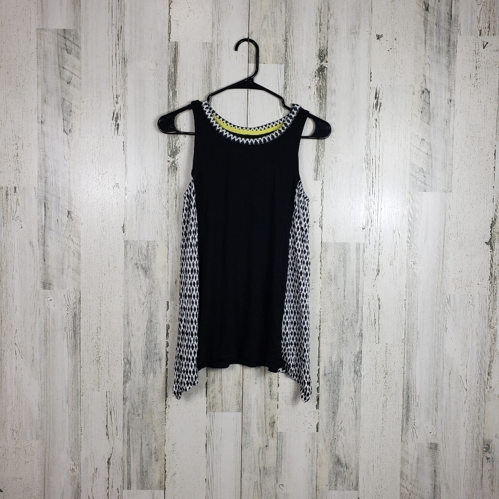 simply Vera Vera wang black white tank XS
